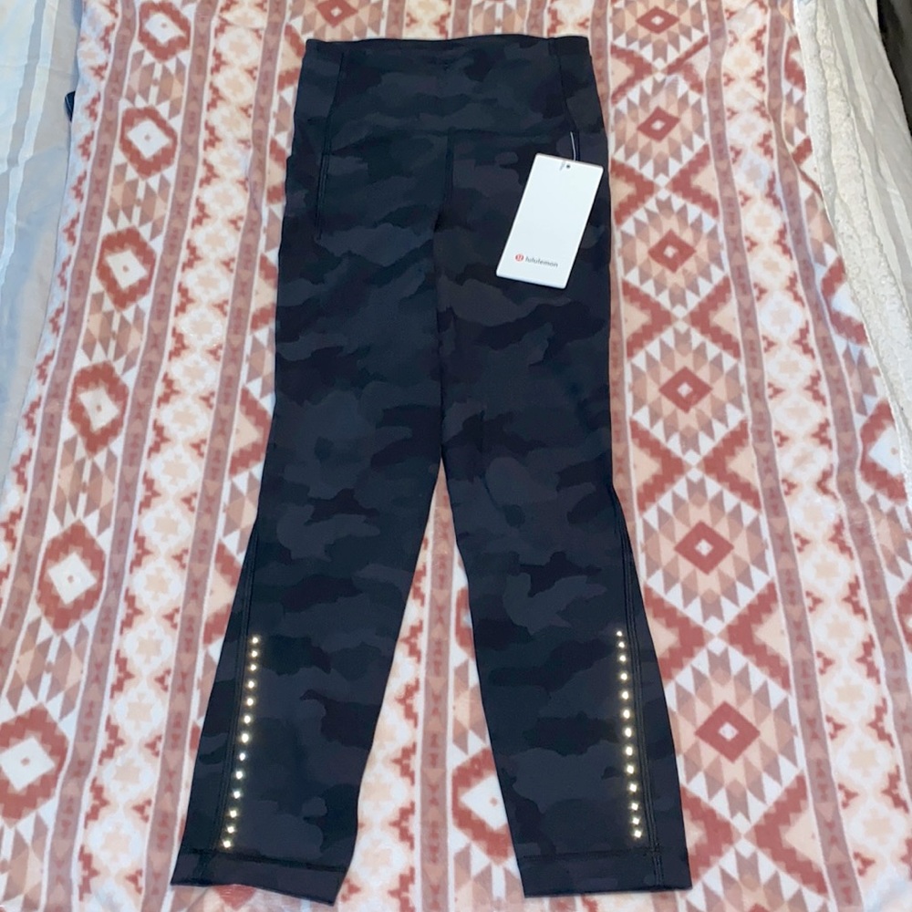 Lululemon Swift Speed HR Crop 23”